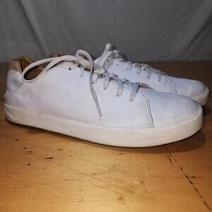 OluKai Lae'ahi Li 'ili Sneakers Men's Sz 10.5M White Leather Shoes Drop-In Heel